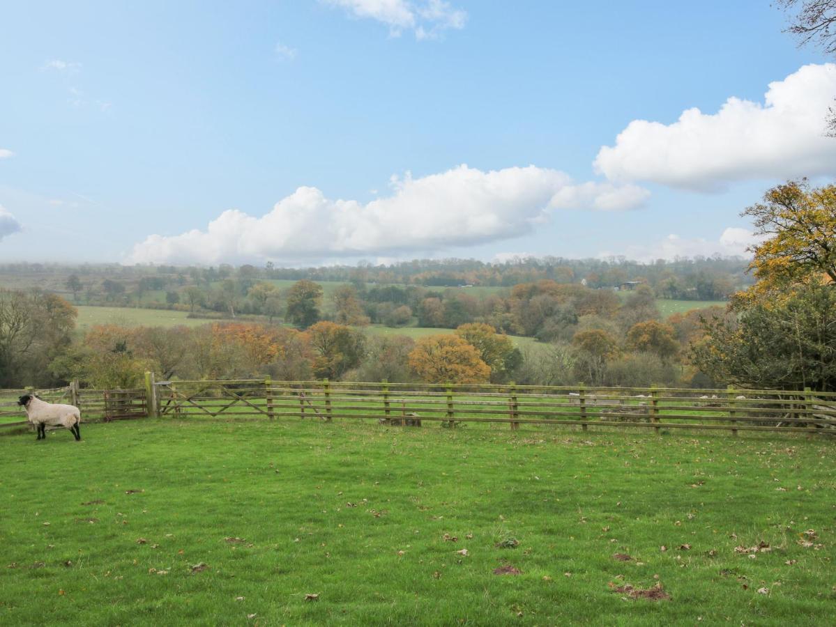 Shepherds Cabin At Titterstone Farden Exterior foto